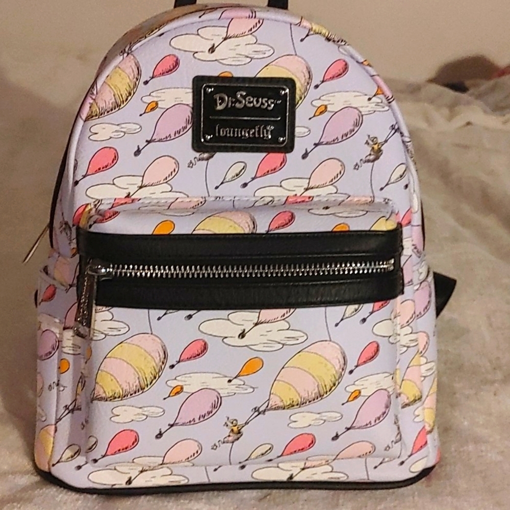 BNWT RARE 707street Exclusive "Oh The Places You'll Go" Dr Seuss Mini